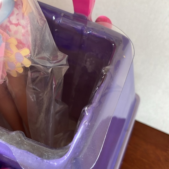 1999 Springtime Barbie and Purple Purse Planter by FTD - Picture 5 of 5